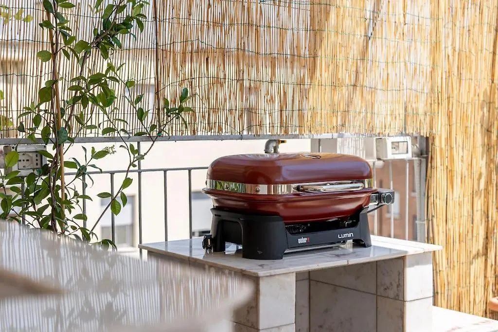Via Indipendenza - Attico Di Lusso Con Piscina Daire Bolonya