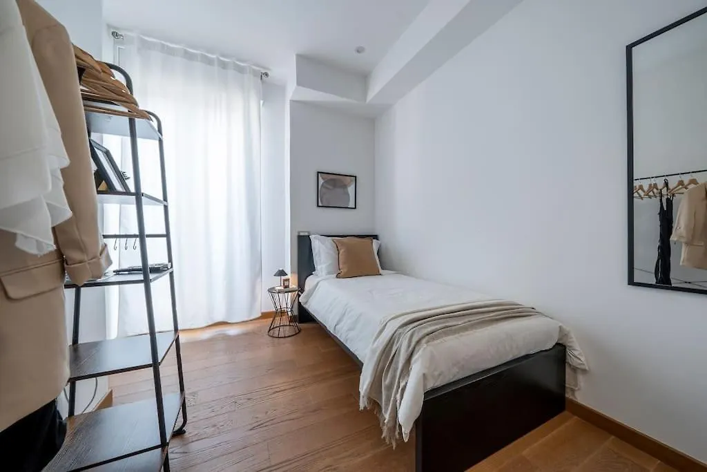 Via Indipendenza - Attico Di Lusso Con Piscina Daire Bolonya
