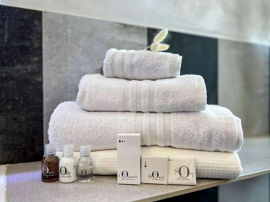 Via Indipendenza - Attico Di Lusso Con Piscina Daire Bolonya İtalya